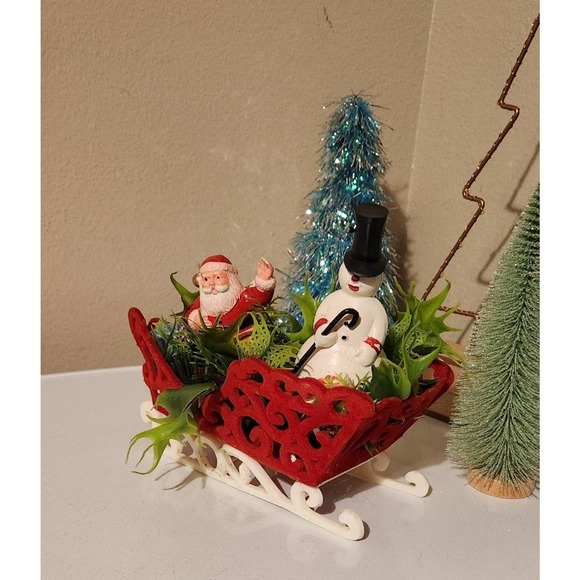 Vintage plastic velvet Santa snowman frosty table decor shelf decorations - Picture 3 of 12